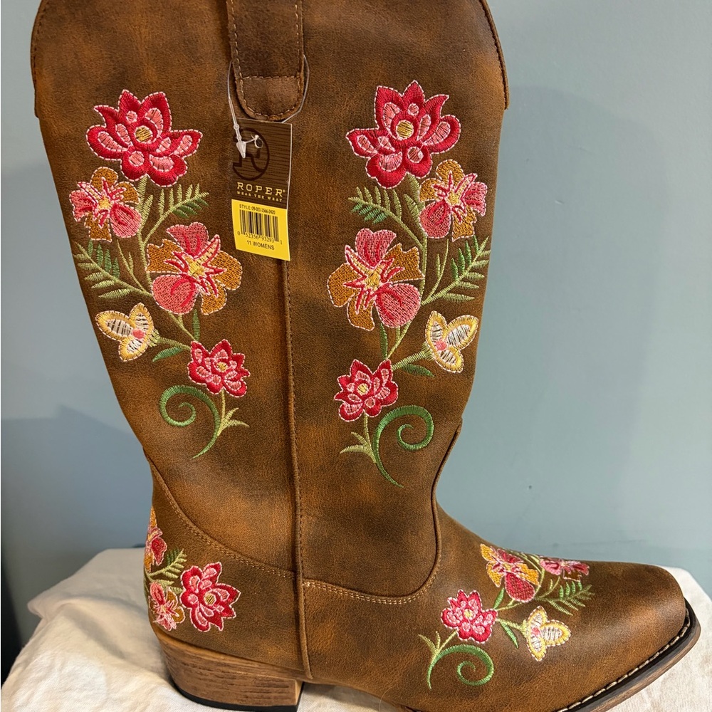 NEW Roper Women's Brown Embroidered Western Cowboy Cowgirl Boots sz 11 NWT